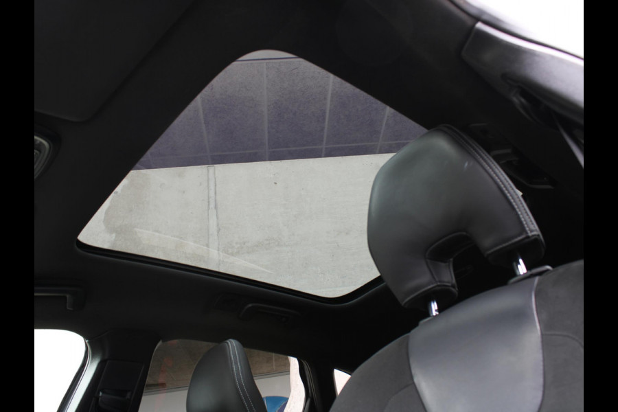 Volvo V40 1.5 T3 Polar+ Sport | PANORAMA DAK | STOELVERWARMING | NAVIGATIE |
