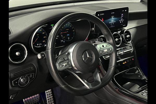 Mercedes-Benz GLC 300e 4MATIC Adapt. cruise | Open dak | Burmester | Massage | Memory | Stoelverwarming | Camera | Ambiente verlichting | Carplay | Originele kleur*