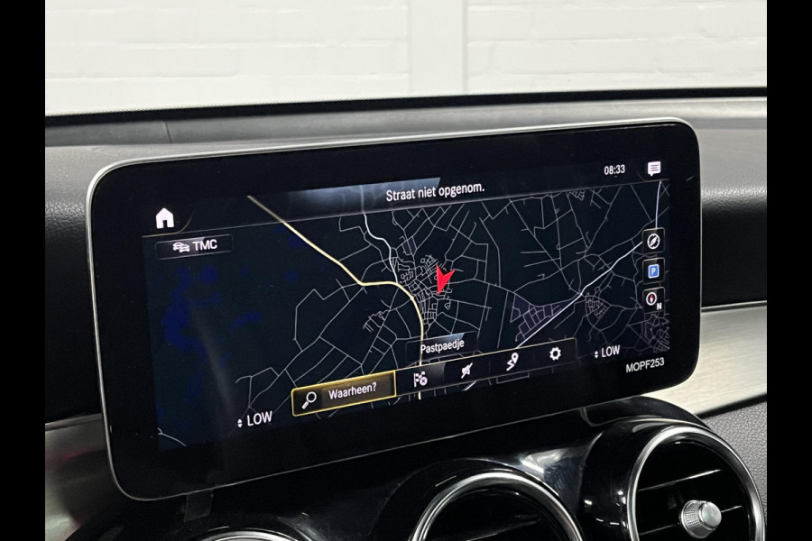 Mercedes-Benz GLC 300e 4MATIC Adapt. cruise | Open dak | Burmester | Massage | Memory | Stoelverwarming | Camera | Ambiente verlichting | Carplay | Originele kleur*