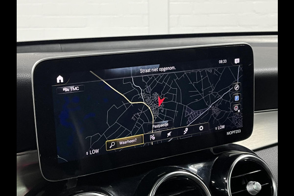Mercedes-Benz GLC 300e 4MATIC Adapt. cruise | Open dak | Burmester | Massage | Memory | Stoelverwarming | Camera | Ambiente verlichting | Carplay | Originele kleur*