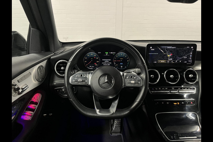 Mercedes-Benz GLC 300e 4MATIC Adapt. cruise | Open dak | Burmester | Massage | Memory | Stoelverwarming | Camera | Ambiente verlichting | Carplay | Originele kleur*