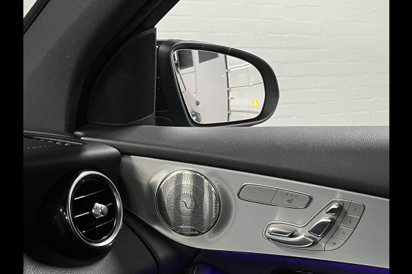 Mercedes-Benz GLC 300e 4MATIC Adapt. cruise | Open dak | Burmester | Massage | Memory | Stoelverwarming | Camera | Ambiente verlichting | Carplay | Originele kleur*