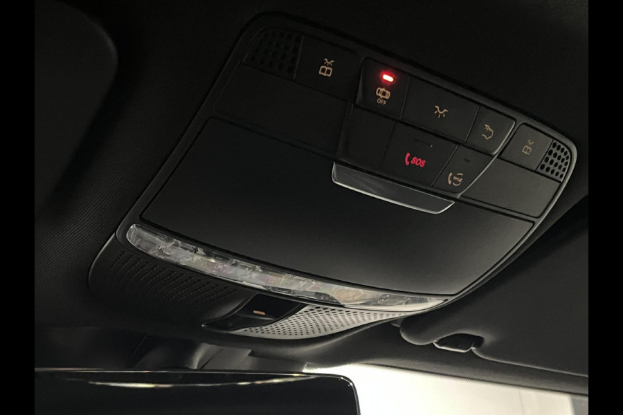 Mercedes-Benz GLC 300e 4MATIC Adapt. cruise | Open dak | Burmester | Massage | Memory | Stoelverwarming | Camera | Ambiente verlichting | Carplay | Originele kleur*
