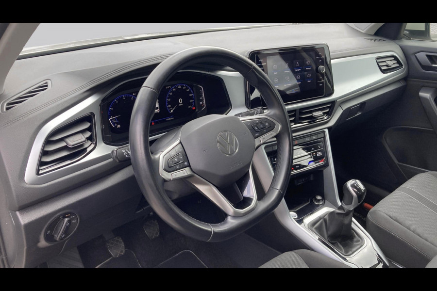 Volkswagen T-Roc 1.5 TSI Life Business Ascot grey | Stoelverwarming | Keyless | Navigatie | Acc