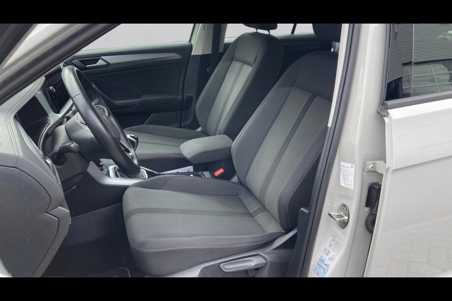 Volkswagen T-Roc 1.5 TSI Life Business Ascot grey | Stoelverwarming | Keyless | Navigatie | Acc