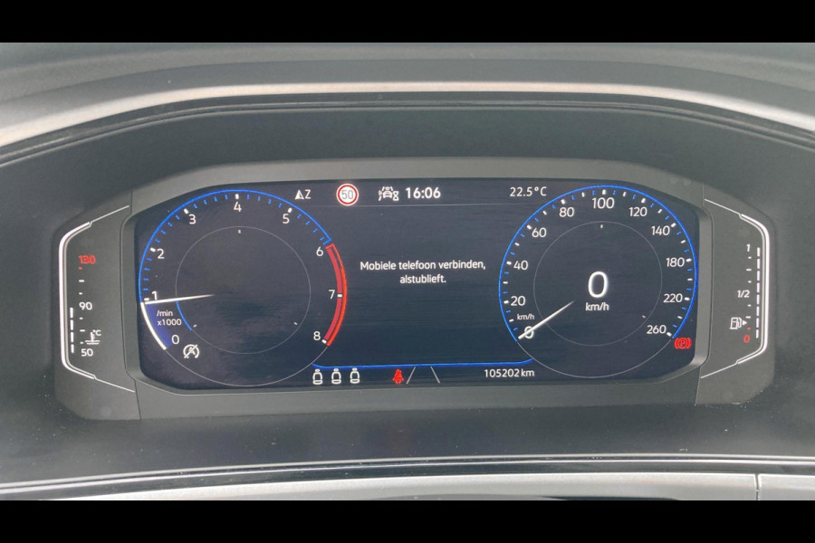 Volkswagen T-Roc 1.5 TSI Life Business Ascot grey | Stoelverwarming | Keyless | Navigatie | Acc