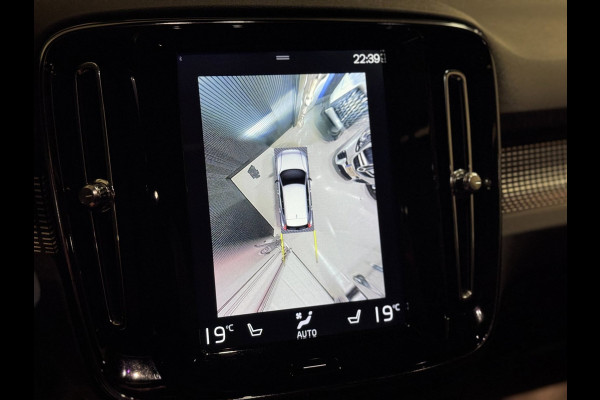 Volvo XC40 2.0 T5 AWD R-Design PANO | HARMAN KARDON | 360 CAM | VOL OPTIES!