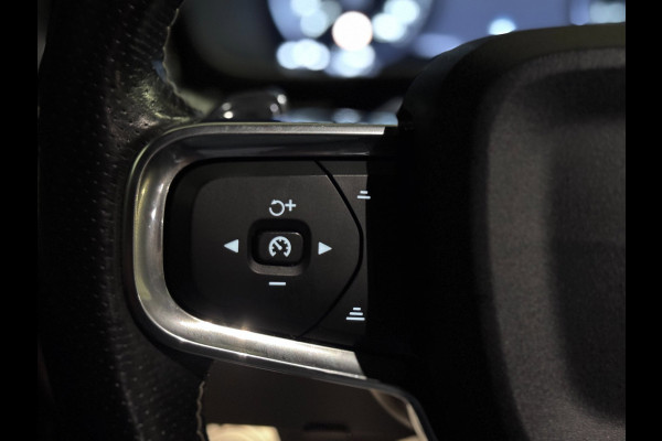 Volvo XC40 2.0 T5 AWD R-Design PANO | HARMAN KARDON | 360 CAM | VOL OPTIES!