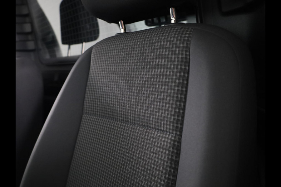 Volkswagen Caddy Cargo Maxi 2.0 TDI 122 pk | Airco | Cruise control | Parkeersensoren (Park assist) | Schuifdeuren links/rechts | Stoelverwarming bestuurder |