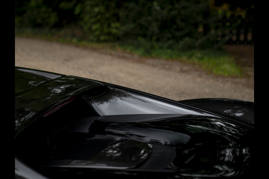 Ferrari 296 GTB 3.0 V6 | Lift | Cioccolato Racing Seats