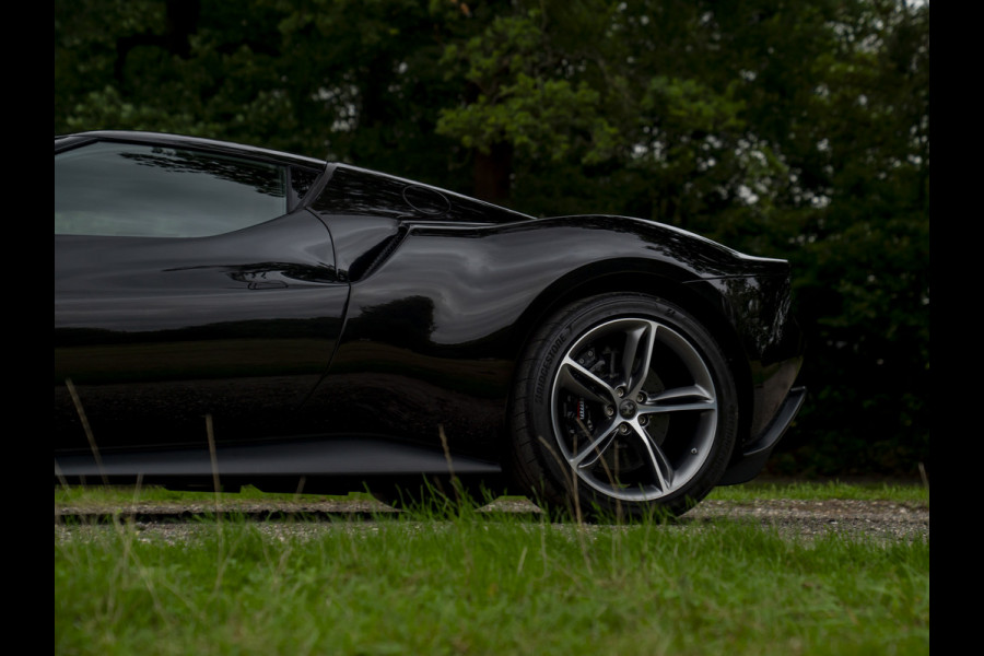 Ferrari 296 GTB 3.0 V6 | Lift | Cioccolato Racing Seats