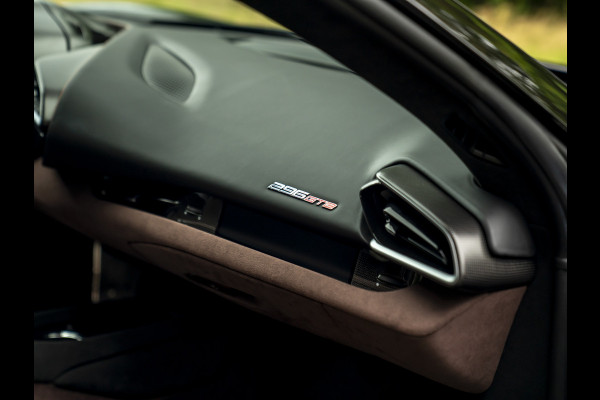 Ferrari 296 GTB 3.0 V6 | Lift | Cioccolato Racing Seats