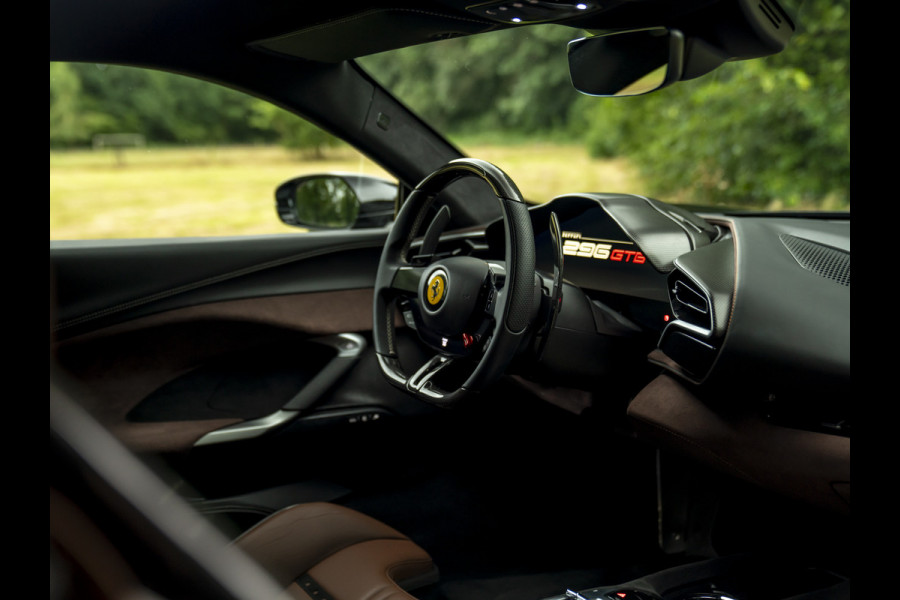 Ferrari 296 GTB 3.0 V6 | Lift | Cioccolato Racing Seats