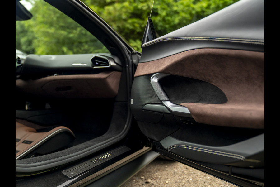 Ferrari 296 GTB 3.0 V6 | Lift | Cioccolato Racing Seats