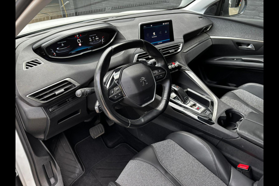 Peugeot 5008 1.2 PureTech Allure CAMERA|7PERSOONS|TREKHAAK|LEDER|NAVI