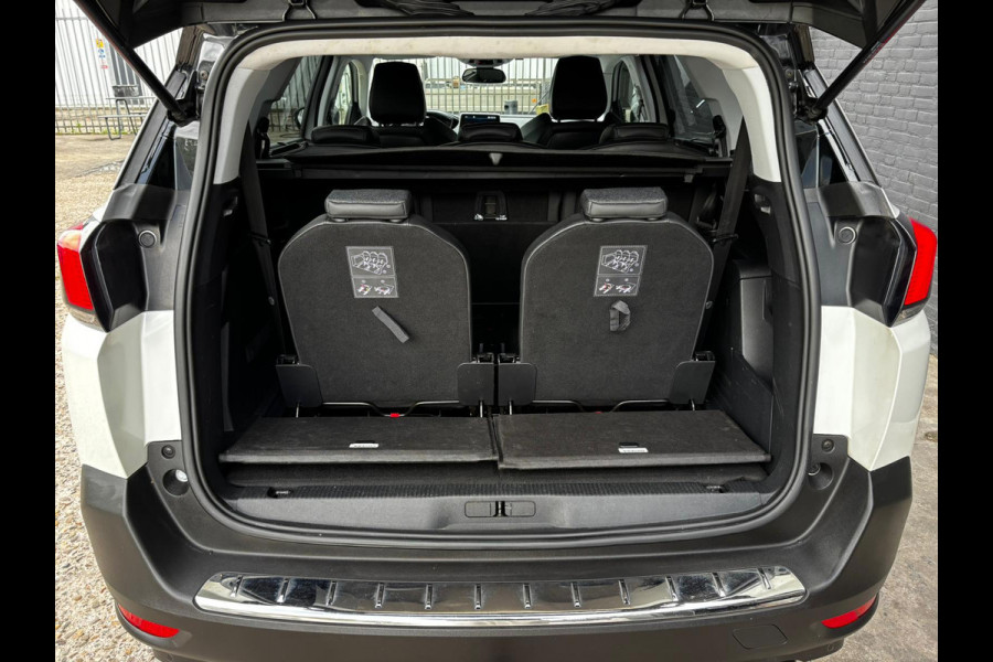 Peugeot 5008 1.2 PureTech Allure CAMERA|7PERSOONS|TREKHAAK|LEDER|NAVI