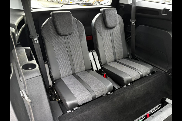 Peugeot 5008 1.2 PureTech Allure CAMERA|7PERSOONS|TREKHAAK|LEDER|NAVI