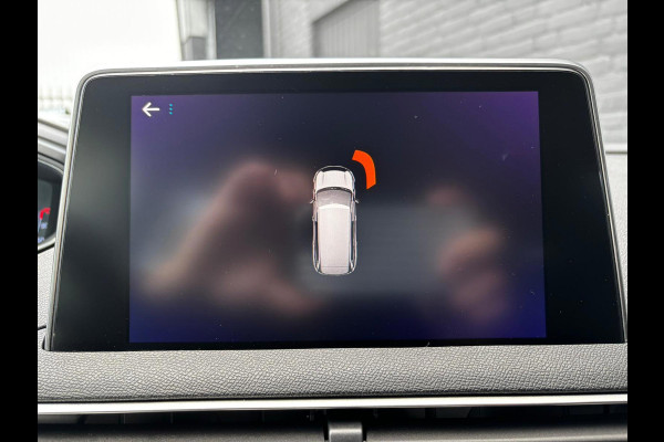Peugeot 5008 1.2 PureTech Allure CAMERA|7PERSOONS|TREKHAAK|LEDER|NAVI