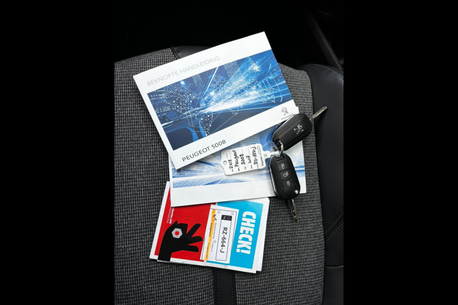 Peugeot 5008 1.2 PureTech Allure CAMERA|7PERSOONS|TREKHAAK|LEDER|NAVI
