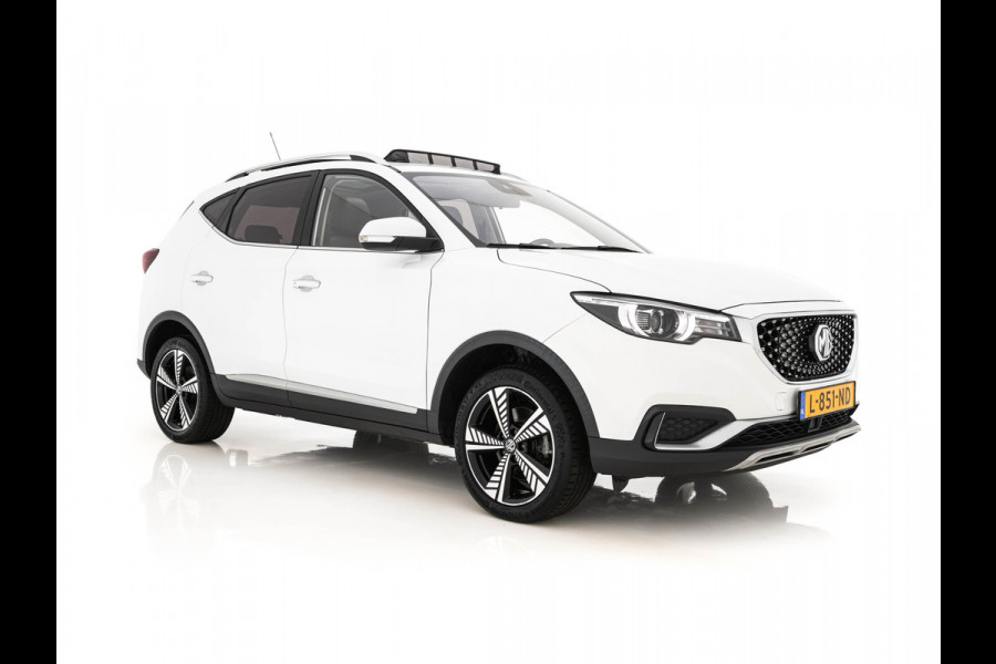 MG ZS EV Luxury 45 kWh {SoH-87%} (INCL-BTW) Aut. *PANO | LEATHER | CCS-FASTLOADER | KEYLESS | NAVI-FULLMAP | ADAPTIVE-CRUISE | CAMERA | HEATED-SPORTSEATS | CARPLAY | BLINDSPOT | DAB | LANE-ASSIST | 17''ALU*