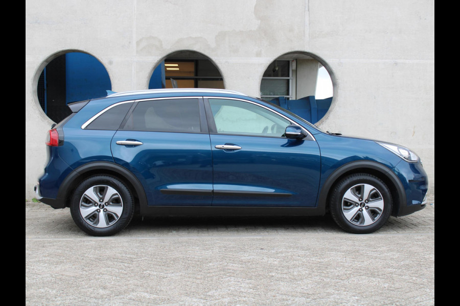 Kia Niro 1.6 GDi Hybrid First Edition | APPLE CARPLAY | KEYLESS ENTRY | ADAPTIEVE CRUISE CONTROL |