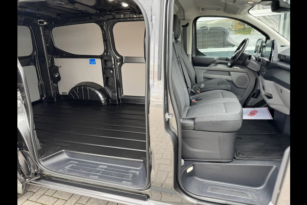 Ford Transit Custom 2.0 TDCI 170pk L1H1 Limited Automaat | Navi | Trekhaak | CarPlay | Camera | Stoelverw. | Cruise | Stuur leder