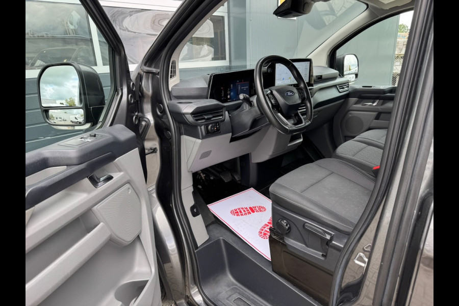 Ford Transit Custom 2.0 TDCI 170pk L1H1 Limited Automaat | Navi | Trekhaak | CarPlay | Camera | Stoelverw. | Cruise | Stuur leder