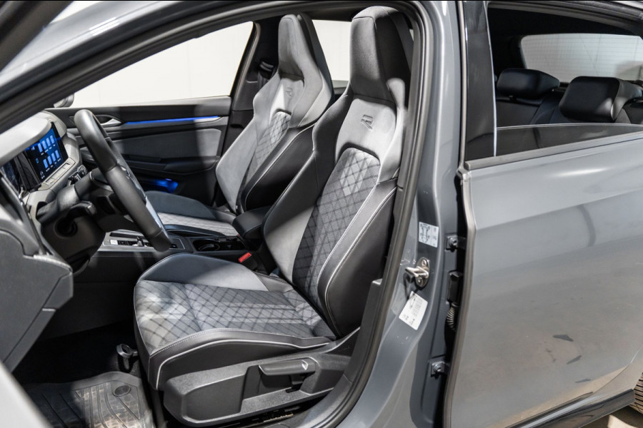 Volkswagen Golf 1.5 eTSI R-Line 2020 DSG IQ PANO CAMERA VIRTUAL