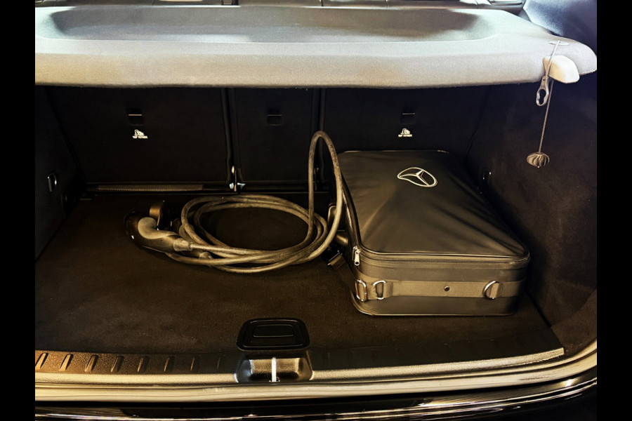 Mercedes-Benz GLA 250 e Luxury Line Camera_Carplay_Leder_zeer nette auto
