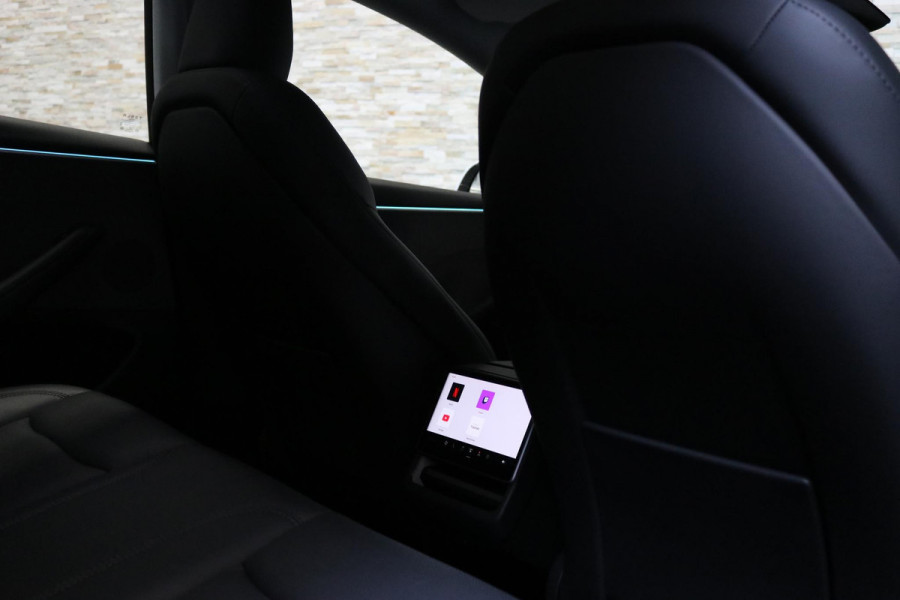 Tesla Model 3 Highland PREMIUM RWD 60 kWh