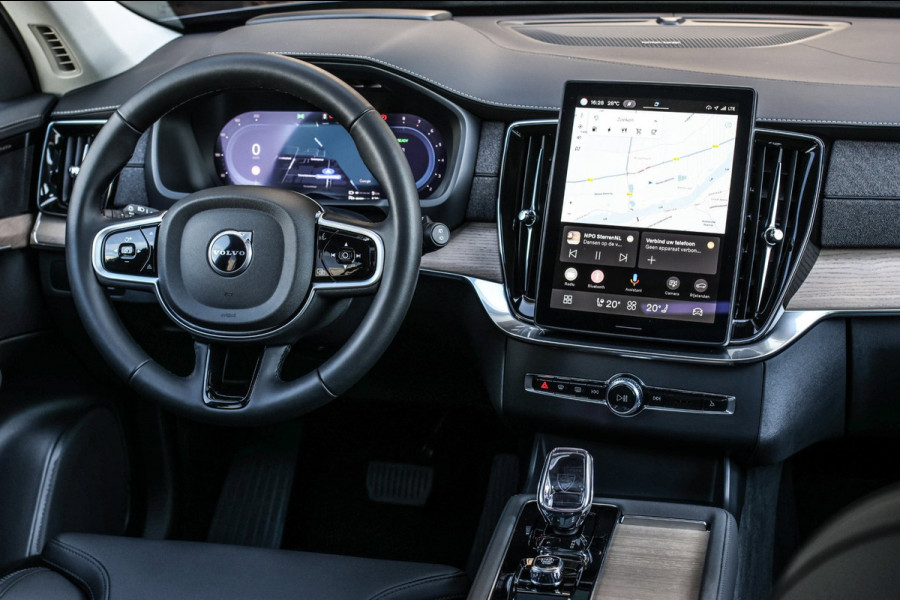 Volvo XC90 2.0 T8 Plug-in hybrid AWD Plus Dark *Pano*H/K*Head-Up*360 Camera*