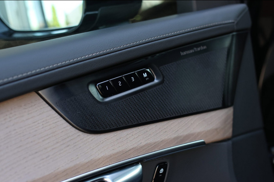 Volvo XC90 2.0 T8 Plug-in hybrid AWD Plus Dark *Pano*H/K*Head-Up*360 Camera*