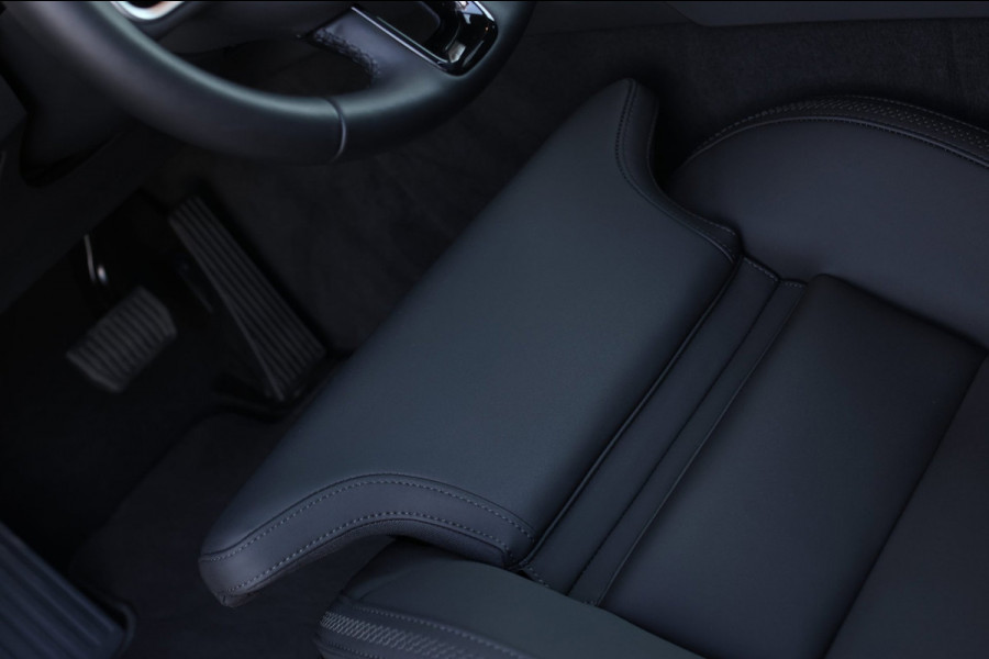 Volvo XC90 2.0 T8 Plug-in hybrid AWD Plus Dark *Pano*H/K*Head-Up*360 Camera*