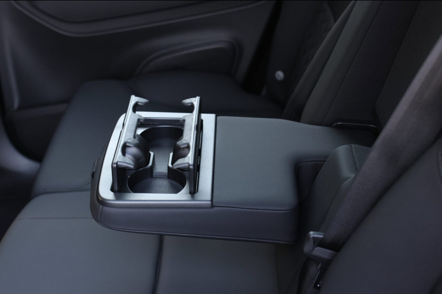 Volvo XC90 2.0 T8 Plug-in hybrid AWD Plus Dark *Pano*H/K*Head-Up*360 Camera*