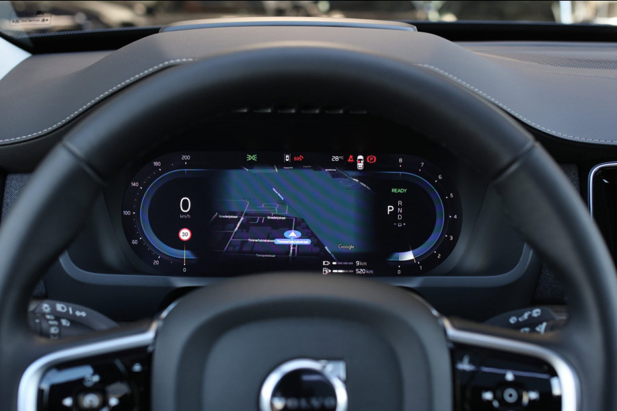 Volvo XC90 2.0 T8 Plug-in hybrid AWD Plus Dark *Pano*H/K*Head-Up*360 Camera*