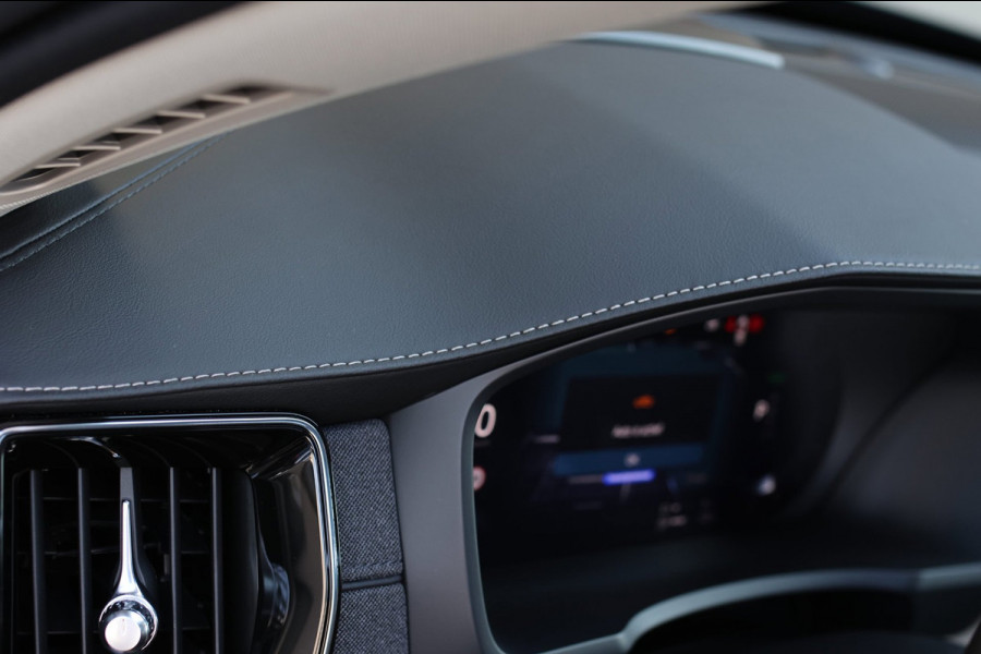 Volvo XC90 2.0 T8 Plug-in hybrid AWD Plus Dark *Pano*H/K*Head-Up*360 Camera*