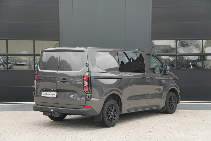 Ford Transit Custom 320 2.0 TDCI L1H1 Trend DC 136pk 6 Zits - Trekhaak - Stoel/Stuurverwarming - LED - Carplay/Android - Cruise - Rijklaar