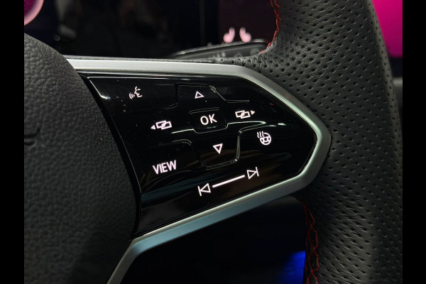 Volkswagen Golf 2.0 TSI GTI Clubsport Keyless HUD Pano IQ HK