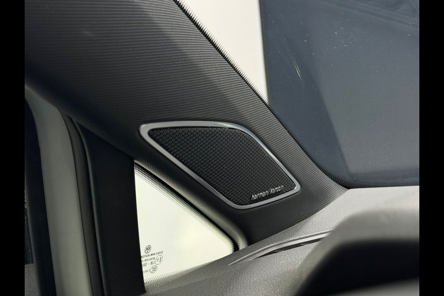 Volkswagen Golf 2.0 TSI GTI Clubsport Keyless HUD Pano IQ HK