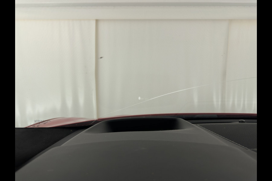 Jaguar I-PACE EV400 First Edition 90 kWh {SoH-90%} Aut. *PANO | HEAD-UP | LEATHER | FULL-LED | HEATED-SPORTSEATS | MEMORY-PACK | BLIND-SPOT | MERIDIAN-SOUND | DIGI-COCKPIT | PRIVACY-GLASS | AMBIENT-LIGHT | CAMERA | KEYLESS | 22''ALU*
