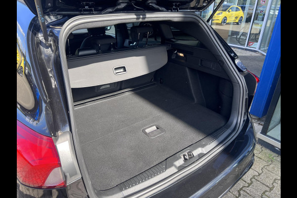 Ford FOCUS Wagon 1.0 EcoBoost Hybrid ST Line | 125pk | FULL LED | Climate Control | Camera| Winterpack | Head-Up Display |