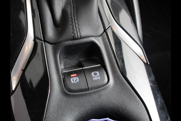 Toyota Corolla Touring Sports 2.0 Hybrid Business Smart Climate control Cruise control Camera Keyless Navigatie Apple Carplay/ Android Auto Stoel + stuur verwarming