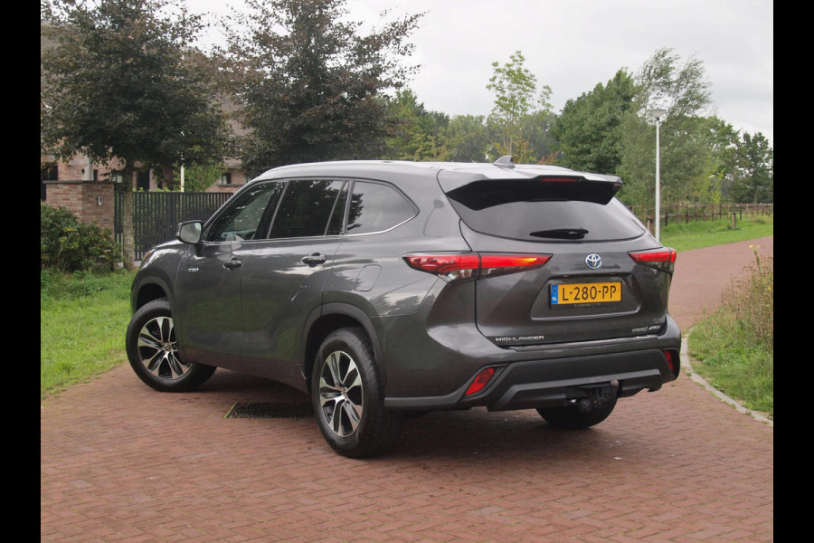 Toyota highlander 2.5 AWD Hybrid Business | 7 Persoons | Camera | Trekhaak | Apple Carplay | ACC | NL-Auto |