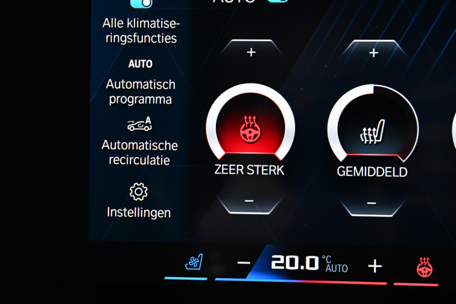 BMW XM V8 650pk 30kWh Trekh 23inch DA-Prof 360 | H/K
