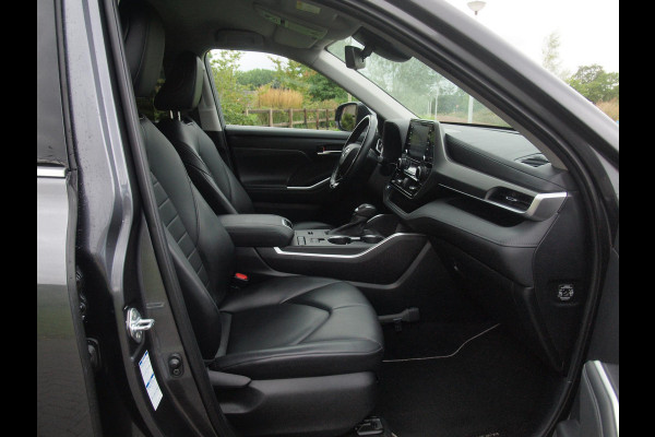 Toyota highlander 2.5 AWD Hybrid Business | 7 Persoons | Camera | Trekhaak | Apple Carplay | ACC | NL-Auto |