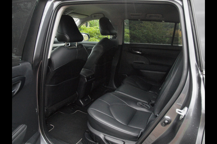 Toyota highlander 2.5 AWD Hybrid Business | 7 Persoons | Camera | Trekhaak | Apple Carplay | ACC | NL-Auto |