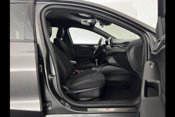 Ford FOCUS Wagon 1.5 EcoBlue ST Line Business *FULL-LED | SPORT-SEATS | NAVI-FULLMAP | KEYLESS | PRIVACY-GLASS | ECC | PDC | CRUISE | 18''ALU*