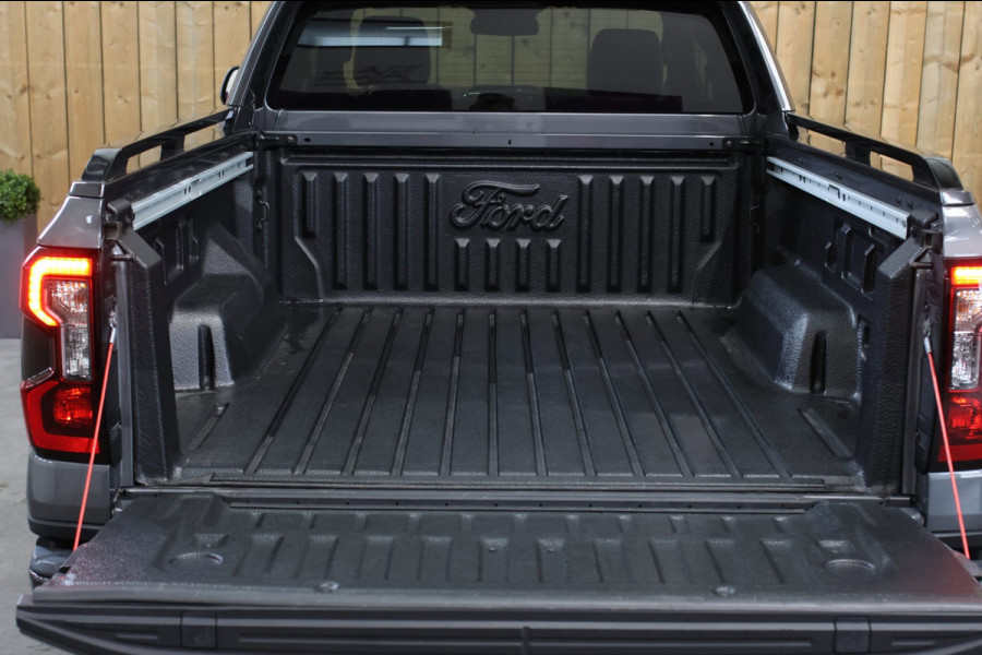 Ford Ranger 2.0 Super Cab EcoBlue Wildtrak *Trekhaak*360 Camera*Leder*