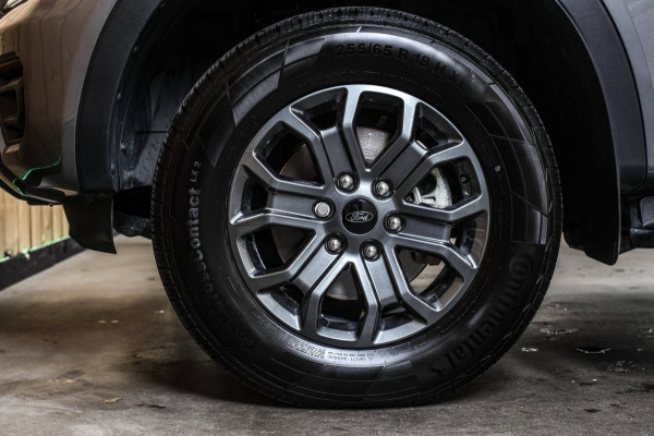 Ford Ranger 2.0 Super Cab EcoBlue Wildtrak *Trekhaak*360 Camera*Leder*