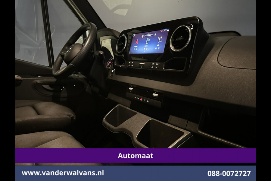 Mercedes-Benz Sprinter 317 CDI 170pk 9G-Tronic Automaat L2H2 Euro6 Airco | Camera | Navigatie | Adaptieve Cruisecontrol | LED Chauffeursstoel, Stoelverwarming, Parkeersensoren, Bijrijdersbank